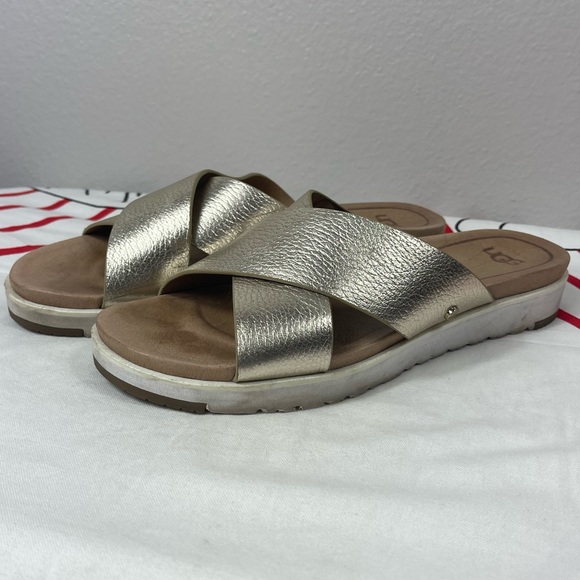 UGG | Shoes | Ugg Womens Kari Metallic 